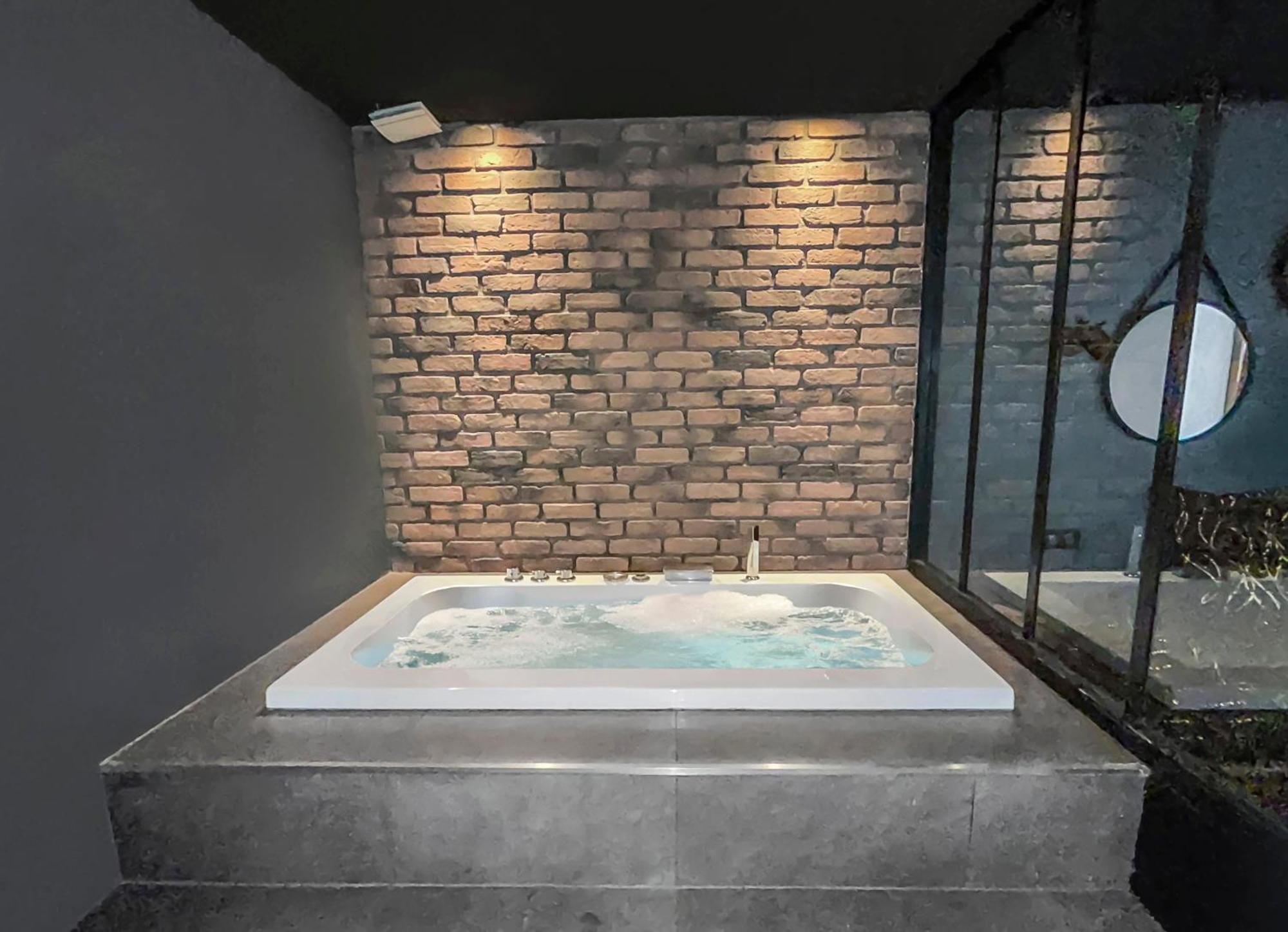 Appartement Zen&jacuzzi - Parenthèse De Détente Nouveau! Day Use!