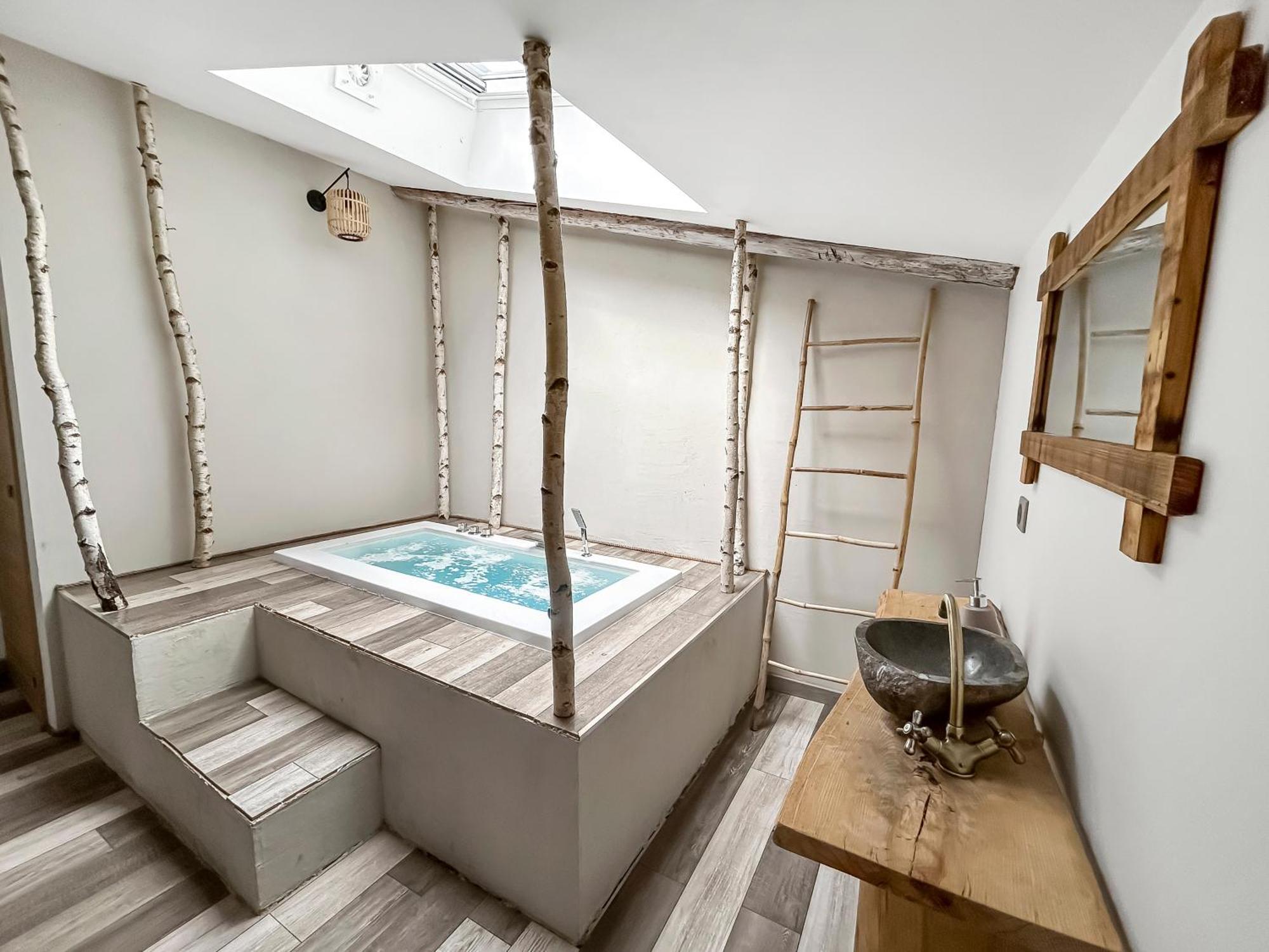 Appartement Zen&jacuzzi - Parenthèse De Détente Nouveau! Day Use! Clermont-Ferrand